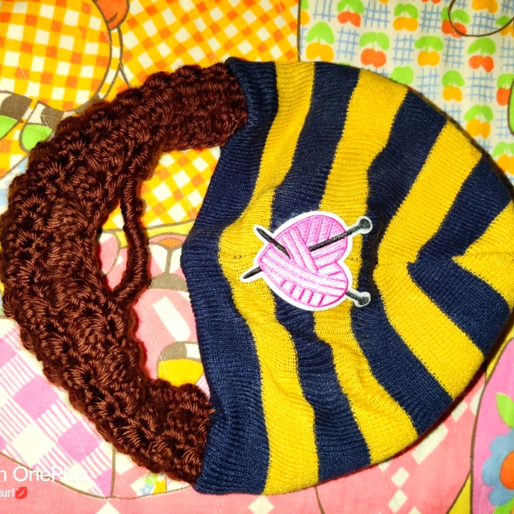 Knitted cap "STATUSEDBYME"